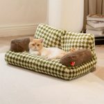 MEWOOFUN Cozy Plaid Pet Sofa Bed for Cats and Dogs, Washable Green and White Cotton Lounger with Non-Slip Bottom, Fluffy Design with Decorative Pillows, 66"L x 36"W x 33"H cm