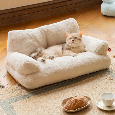 MEWOOFAN Large Cat Bed Fluffy And Soft Cat Sofa Cute Anti Slip Cat Bed White